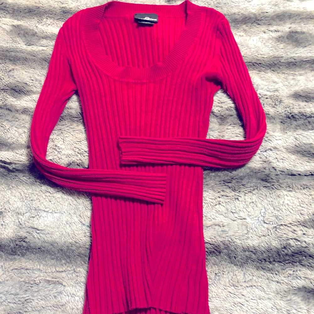 Hot pink ribbed sweater, small
